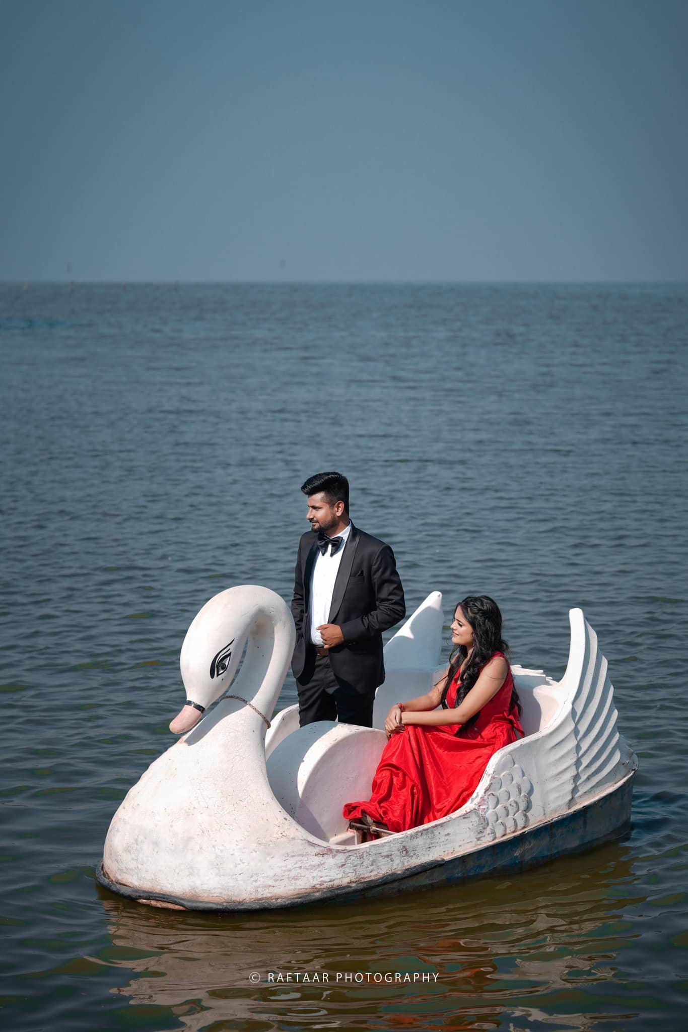 Raftaar couple portrait